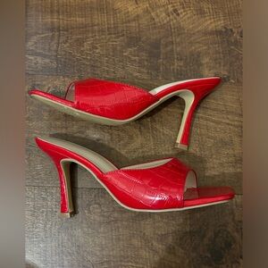 Women’s Red Mules